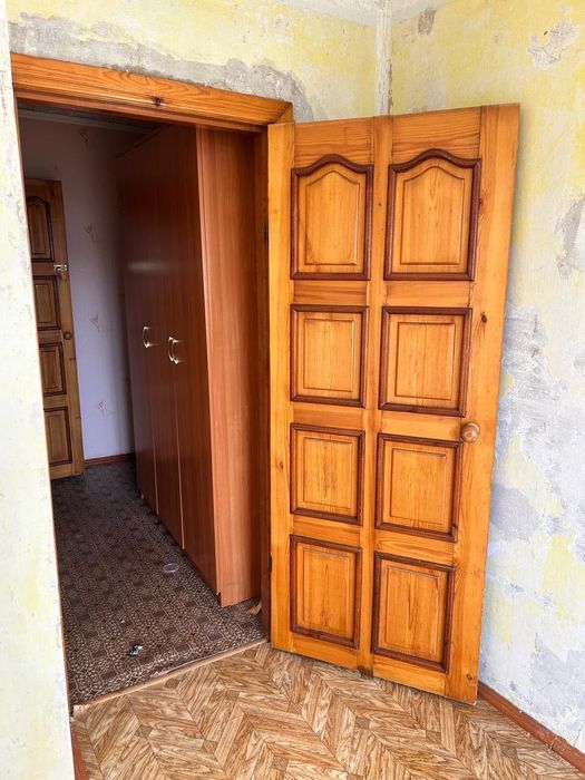Продам межкомнатные двери