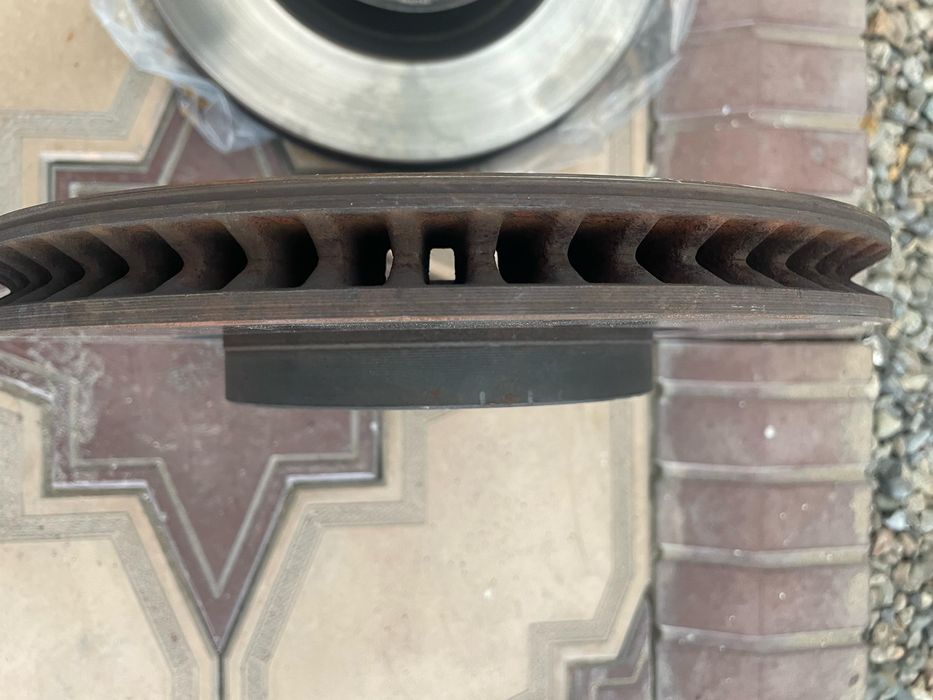 Камри 50 se тормозные диски