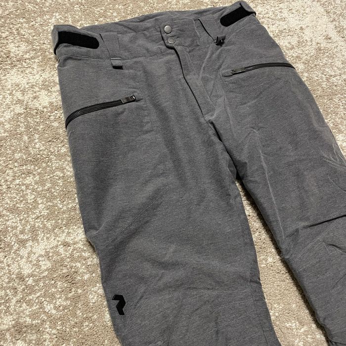 Peak Performance Ski M L burton salomon helly hansen spyder columbia