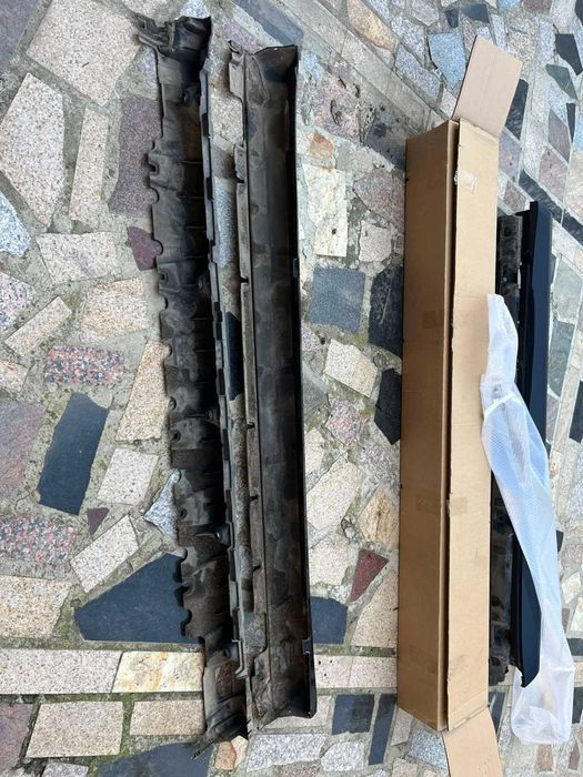 Оригинални степенки за Mercedes GLK