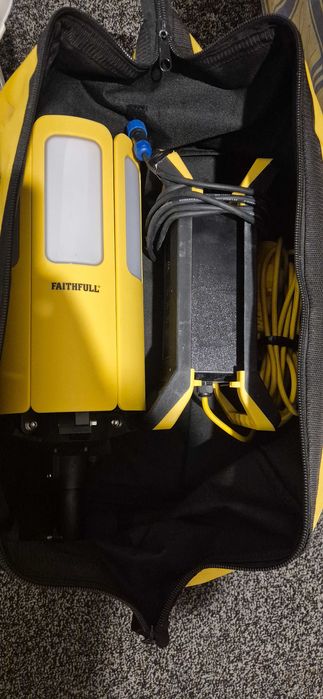 Lumina Led 360° Faitfhull 110v + Trepied 3 m