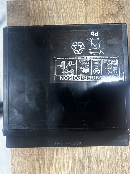 Аккумулятор мерседес