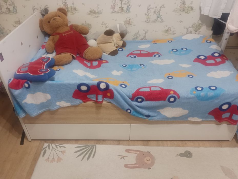 Продам кровати 160*80 см.