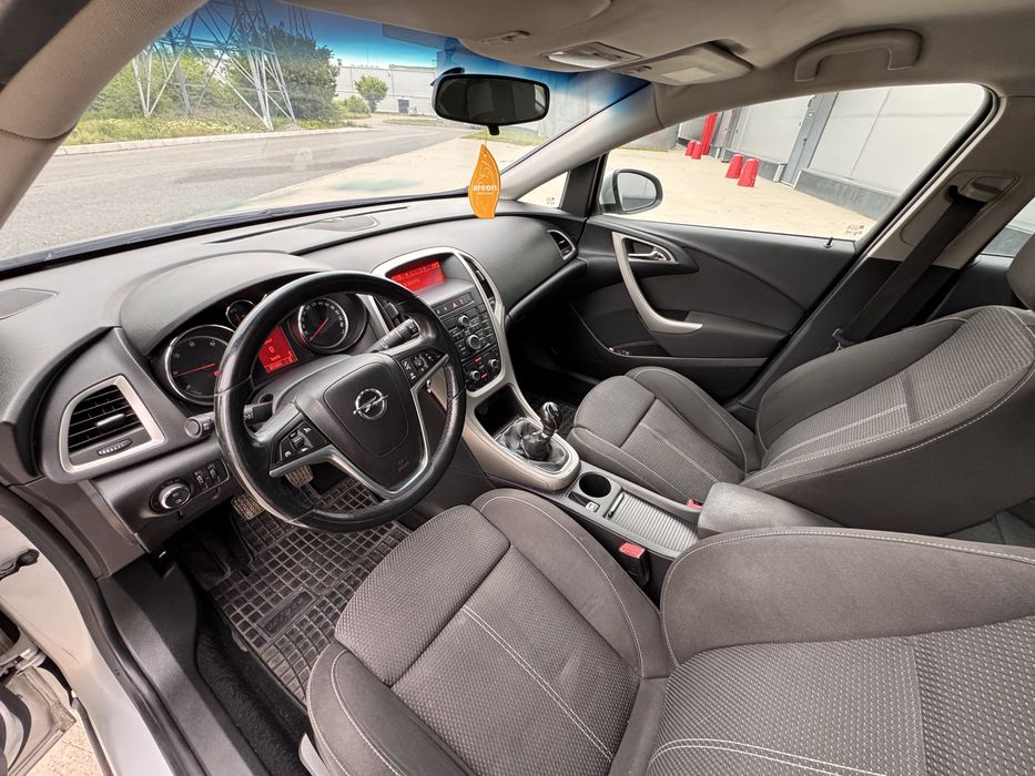 Opel Astra J 1.7 Cdti