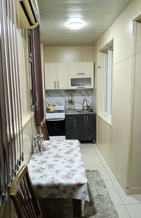 1в2 комнатная Юнусабад 15 . Метро туркестан