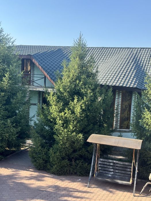 Сдаетс шикарыный котедж за городом