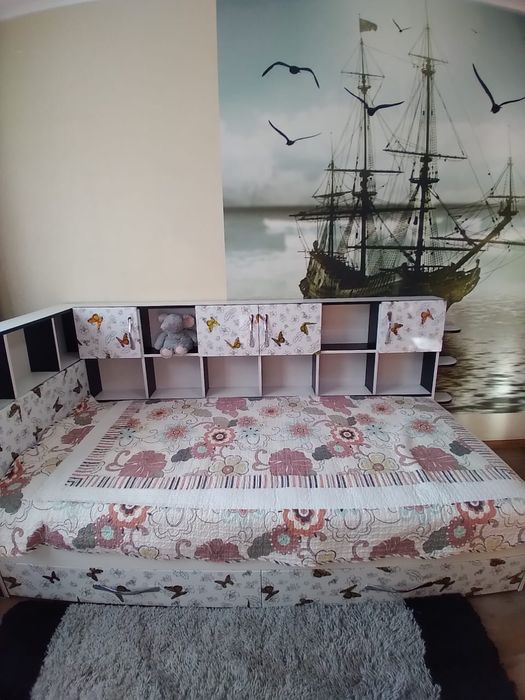 Продаю квартиру 4 комнатную