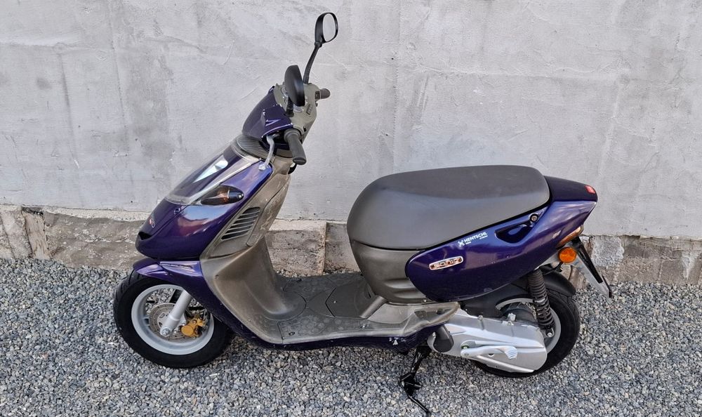 Aprilia / Sonic / an 2004 / 50 cc