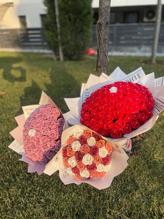 Buchete și aranjamente florale - IAȘI