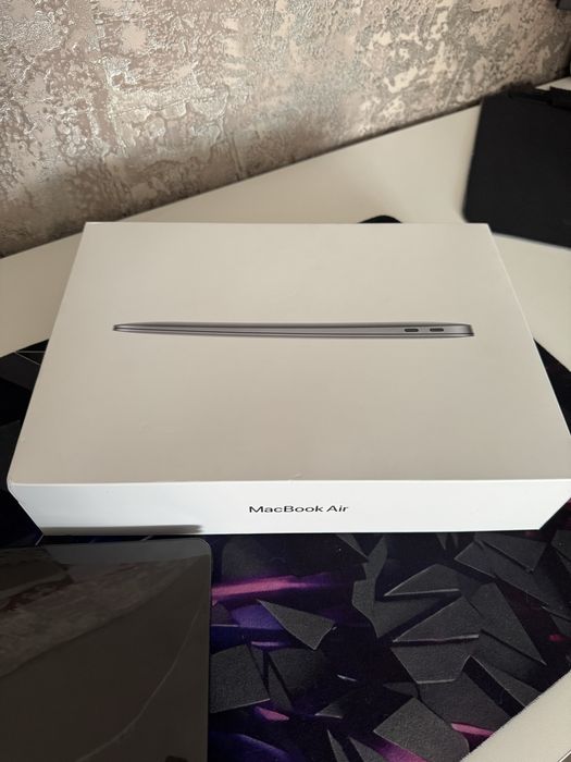 Макбук air 13 продам