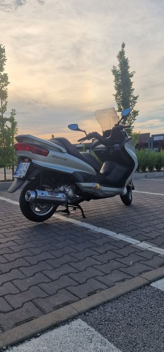 Yamaha Majesty 250