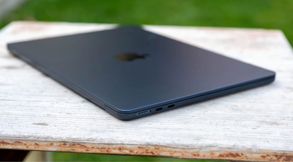MacBook Air m4 16/512 100%