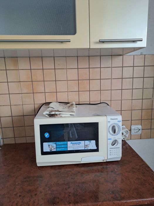 Продам микроволновую печь