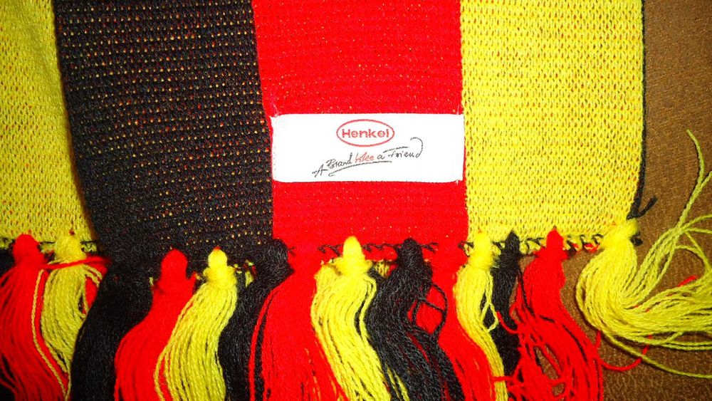 Оригинални фенски артикули