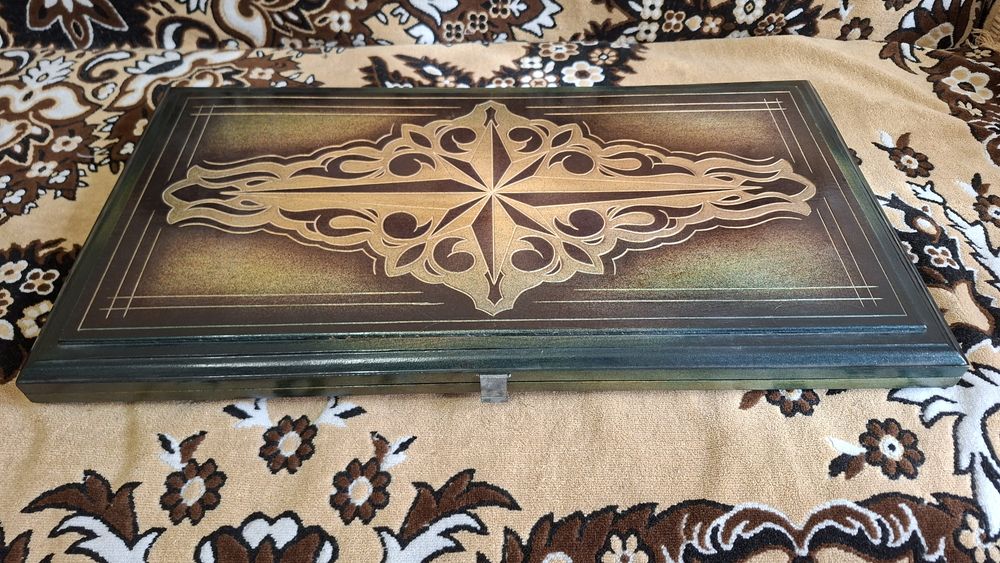 Продам нарды ручной работы