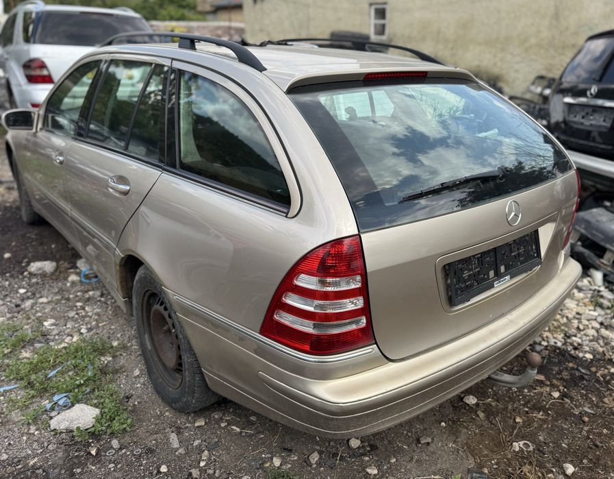 На части! Mercedes C220 CDI OM646 ръчка комби W203/S203