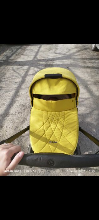 Cybex Priam 3 Mustard yellow