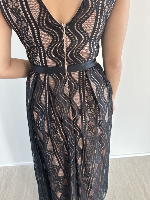 Дамска рокля