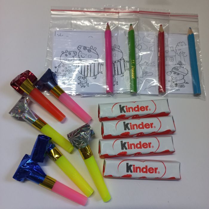 Картонена торта за детски рожден ден