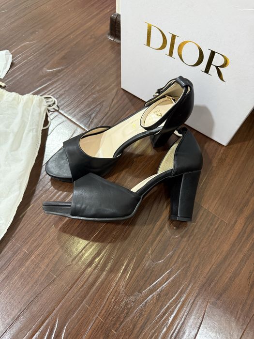 Новая женская обувь