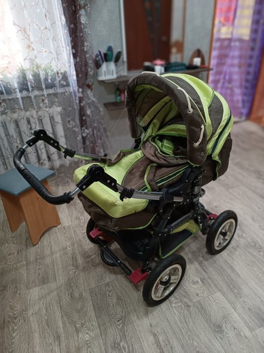 Каляска детская зима -лето!
