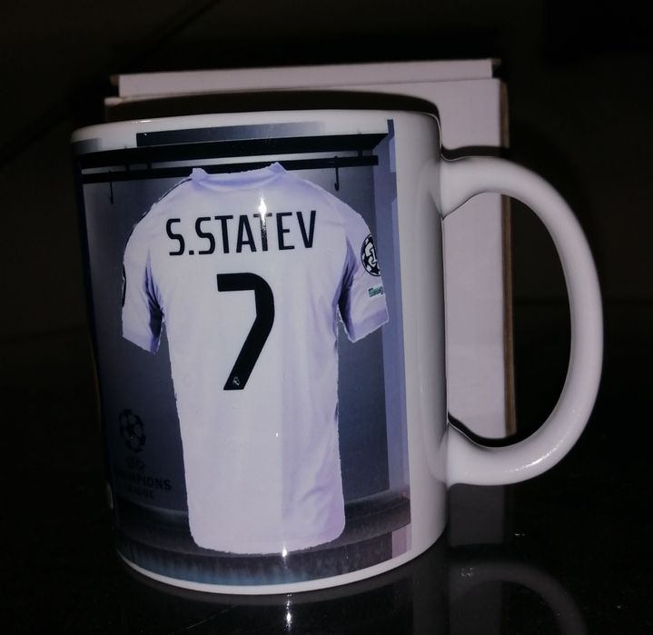 Футболна Чаша на Реал Мадрид с Ваше Име и Номер!Фен чаша REAL MADRID!