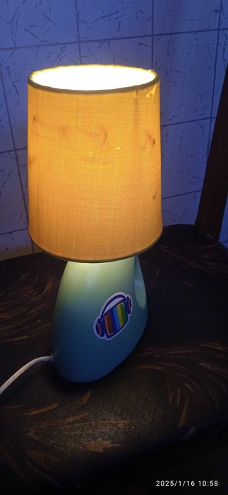 Лампа настолна работеща