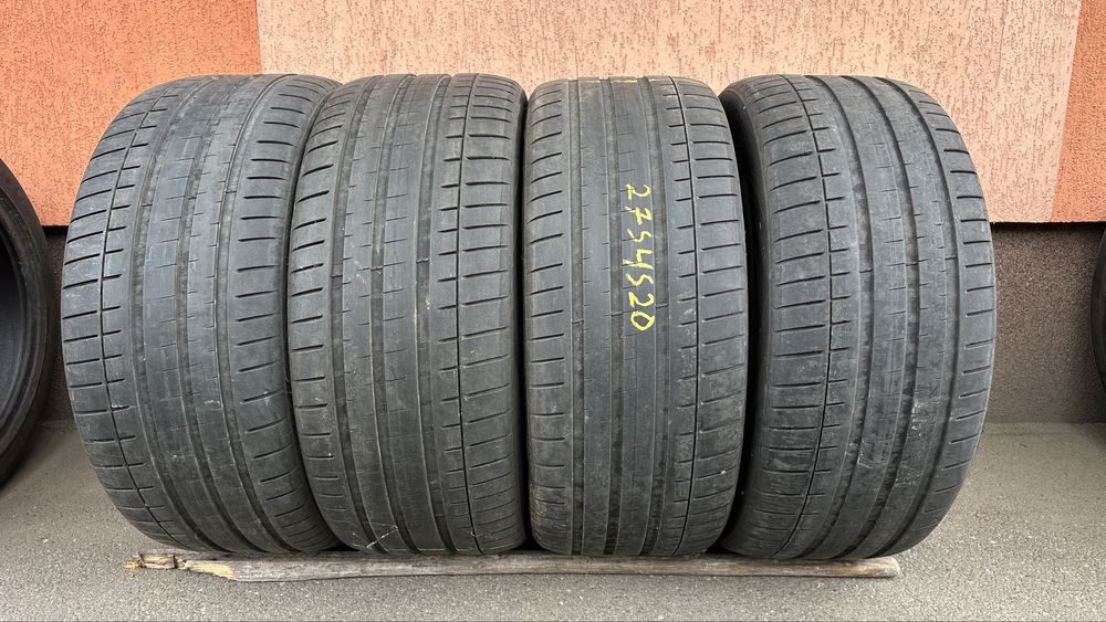 Anvelope 275 45 R20 Vredestein