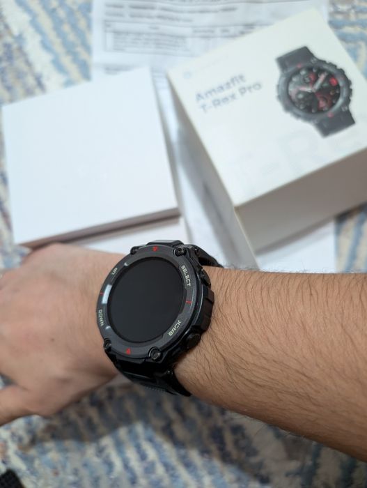 Смарт фитнес часы Amazfit T-Rex Pro