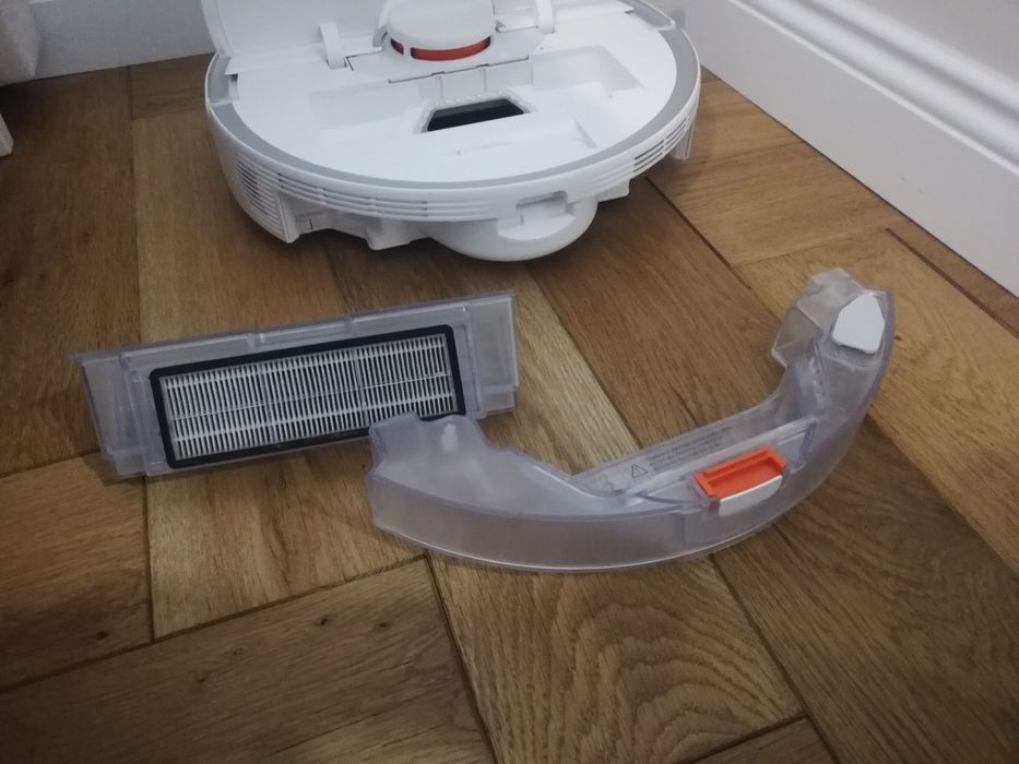 Прахосмукачка робот Roborock S5 Max