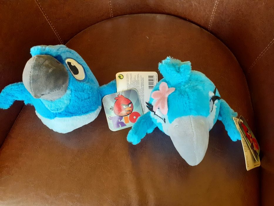 Angry birds  noi , pret pe bucata