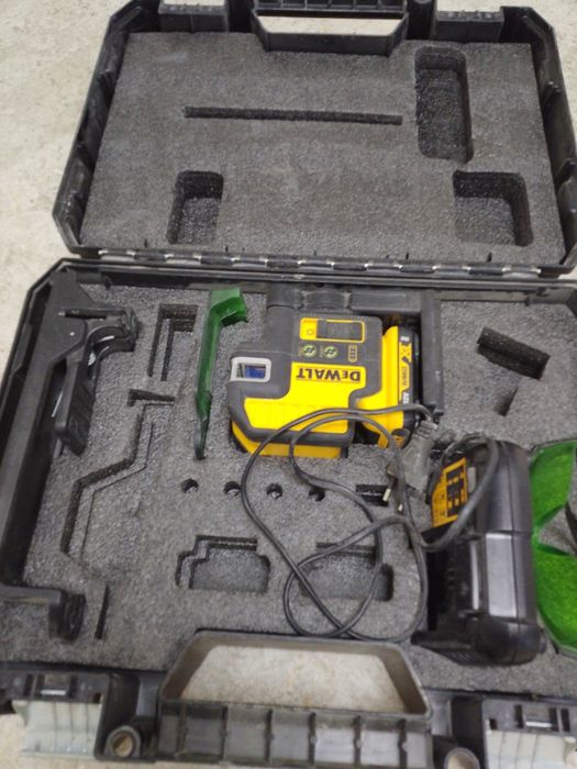 Лазерная уровень