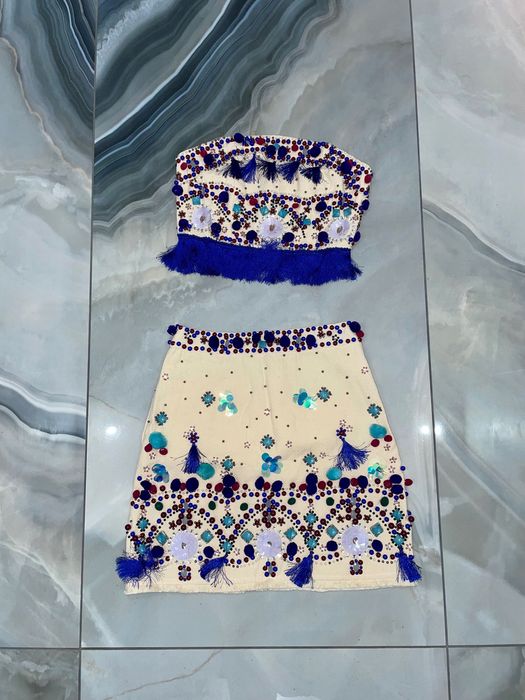 Сет от две части