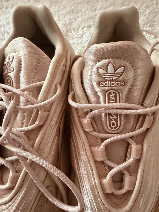 Оригинални маратонки Adidas