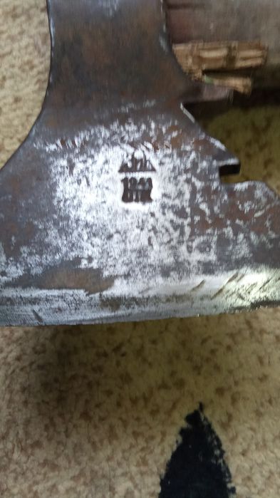 Болта 1941 йил Зик. Топор