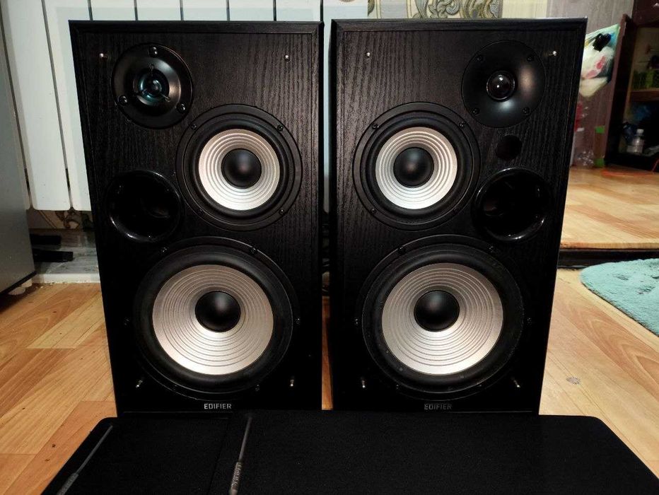 Edifier R2750DB Колонки