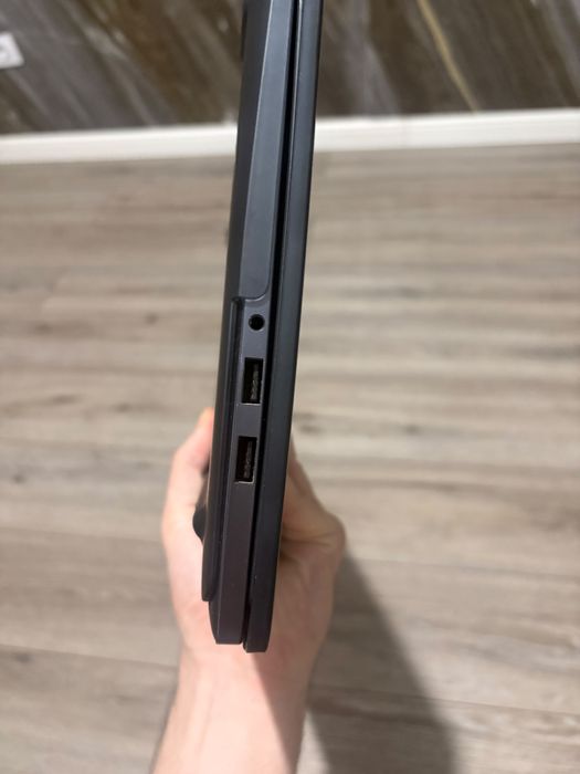 продам или обменяю ноутбук Huawei