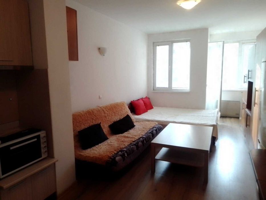 Дава се под наем Едностаен апартамент в София, Студентски град - 40 кв.м за 450 € - Снимка #1