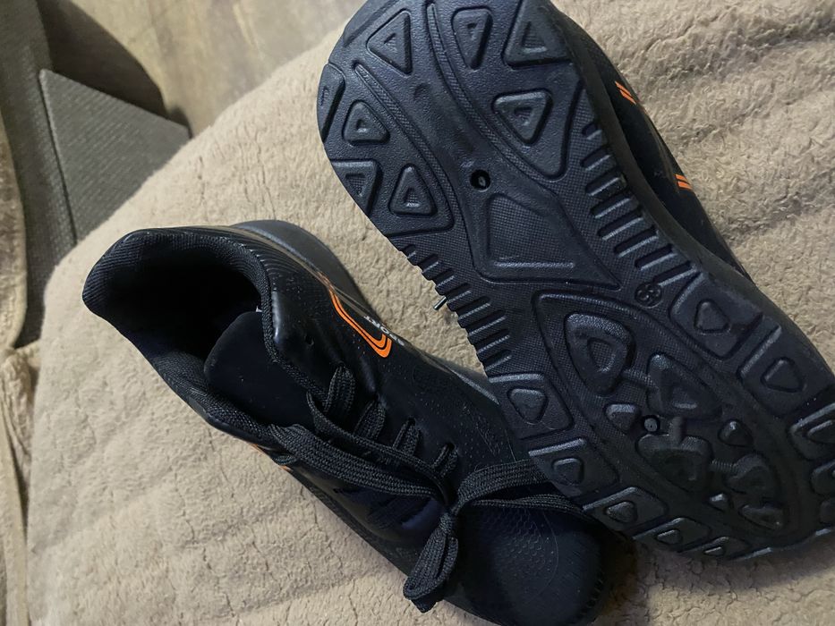 Детские Кроссовки 35 размер