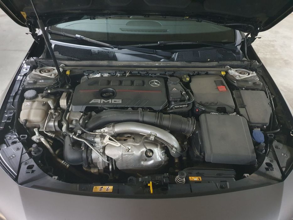 Mercedes-Benz CLA35 AMG