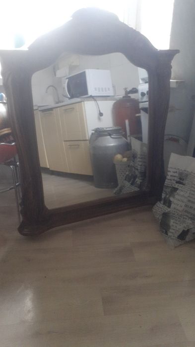 Зеркало 5000т фляг 8т плит 5т портфель 3т сапоги 6т балоны 11т