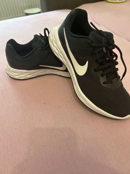 Pantofi Nike Revolution 6
