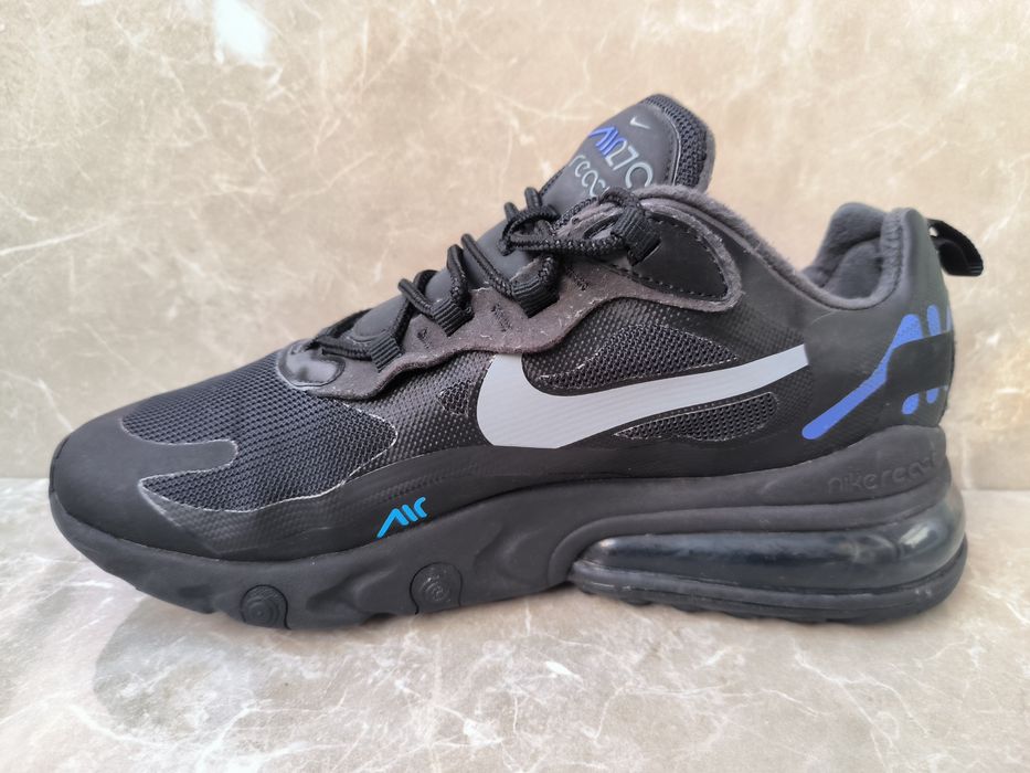 Nike Air Max 270 React номер 42,5