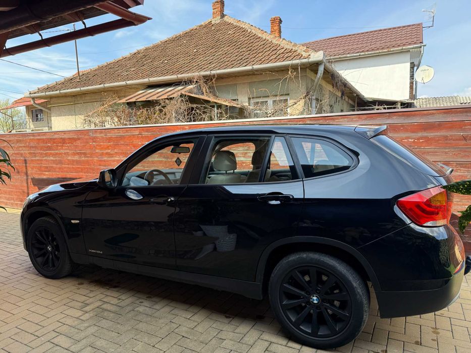 BMW X1 18d xDrive (4x4)