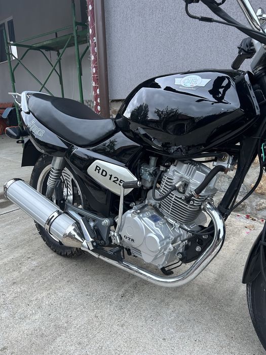 Motocicletă RD125 (HY125-2) – 125cc in stare impecabilă!!