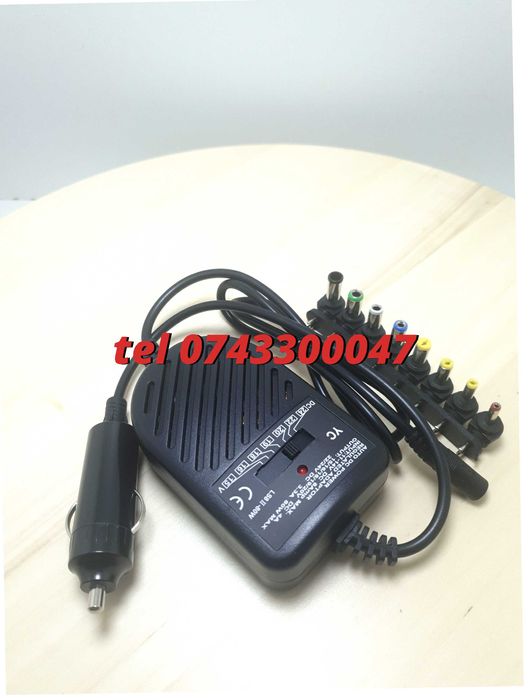 Incarcator Universal Pentru Laptop Pentru Auto Alimentare La 12v