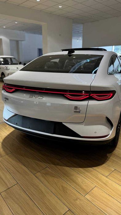 BYD QIN L (chin L)  BYDdan yangi avtomobil