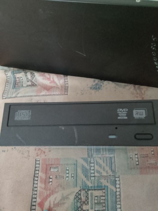 CD/DVD дисковод для пк