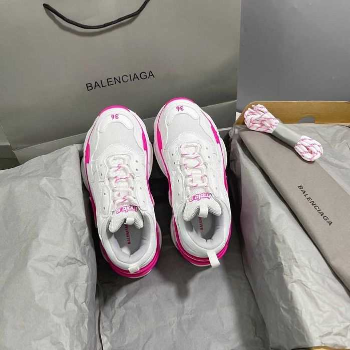 Adidasi Balenciaga Triple S Premium