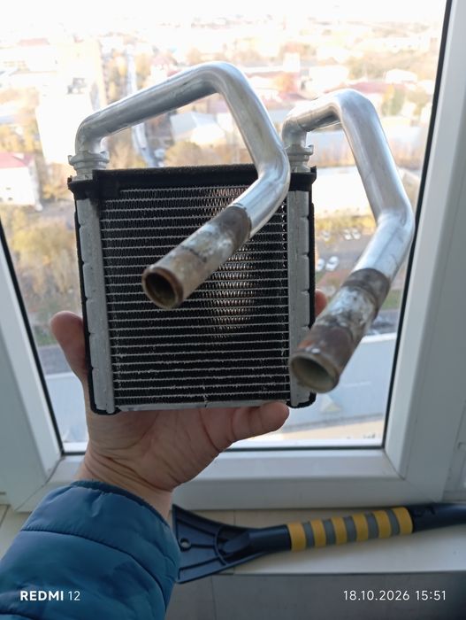 Радиатор отопителя заднего салона